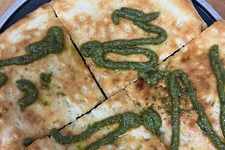 Фокачча с соусом Песто