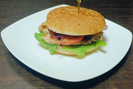 Бургер со свининой