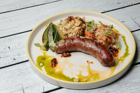 Колбаска говяжья с шукрутом