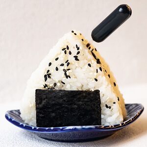 Онигири Лосось