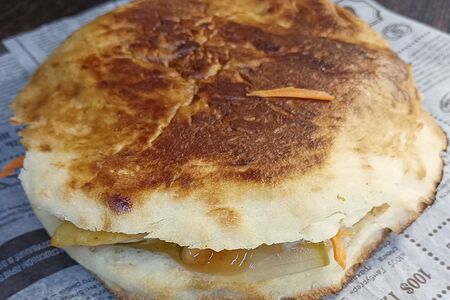 Шаурма в тандырной лепёшке