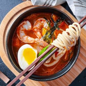 Рамён с морепродуктами 