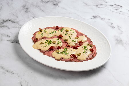 Вителло Тоннато с эстрагоном