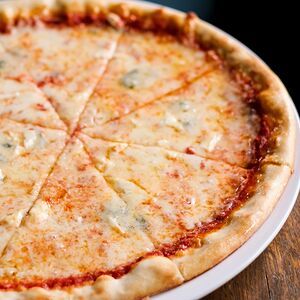 Пицца Кватро Формаджи