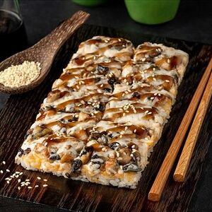 Японская Пицца с угрем