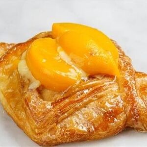 Даниш с персиком