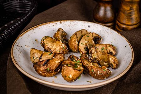 Шампиньоны