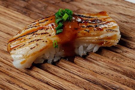 Суши Черная треска с васаби и мисо