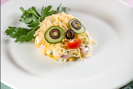 Салат Колобок