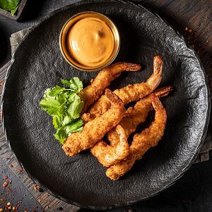 Креветки темпура с соусом спайси 