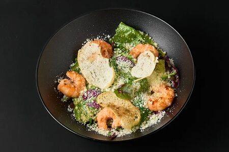 Классический Цезарь с креветками