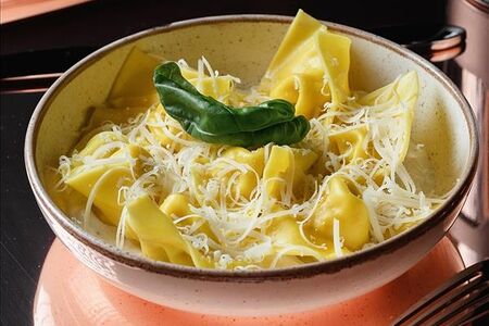 Равиоли с курицей и грибами