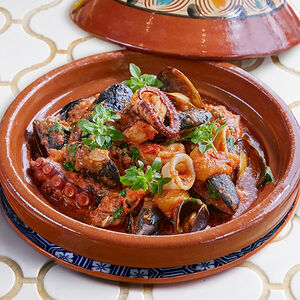 Тажин с морепродуктами на двоих