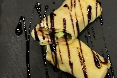 Ролл-сэндвич с лососем