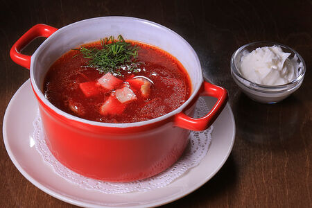 Борщ с бужениной