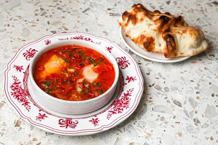 Шакшука с лепёшкой 