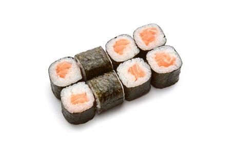 Маки с лососем