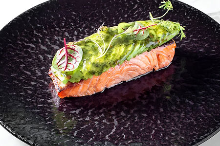 Лосось терияки с авокадо