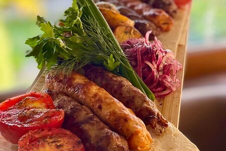 Сет-кебаб с лавашом и картофелем