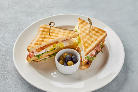 Сэндвич с куриной грудкой