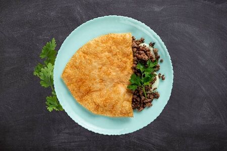 Караимский чебурек с говядиной