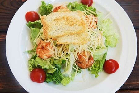 Цезарь с креветками