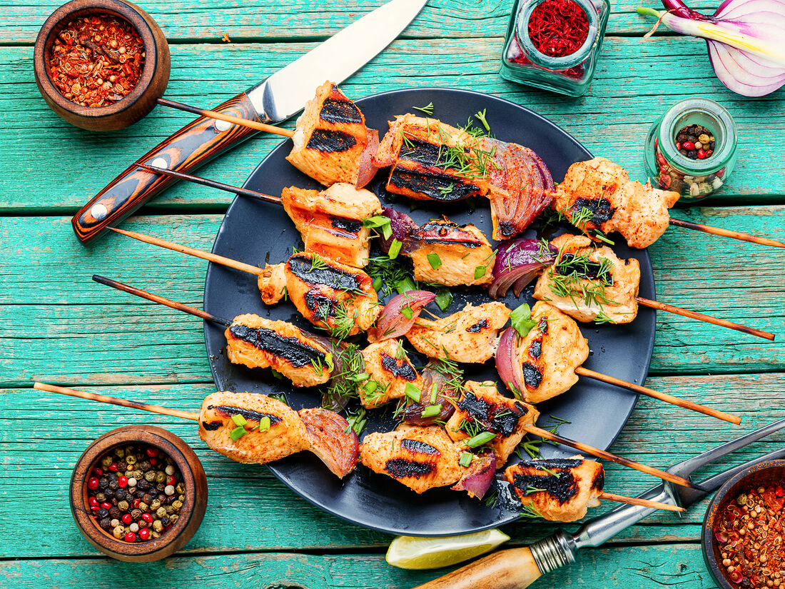 Огонь да мясо