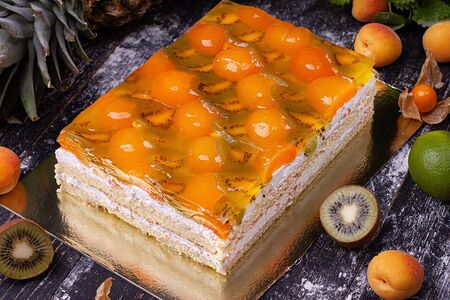 Торт Фруктинка M