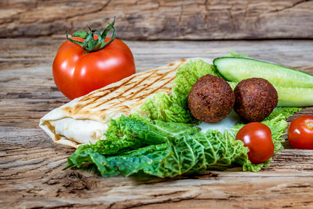 Вегетарианский Фалафель ролл-веган