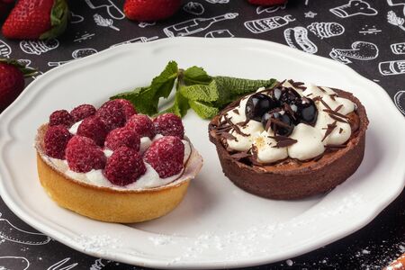 Малиновая тарталетка