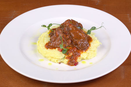 Говяжьи щечки