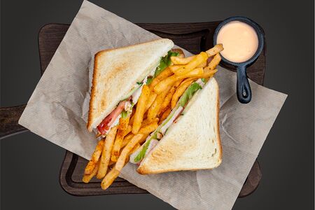 Сэндвич клаб с курицей