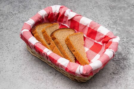 Хлеб черный