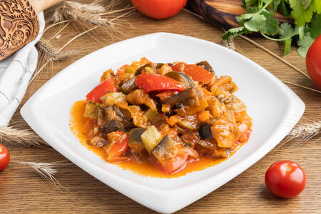 Салат Овощи тушеные