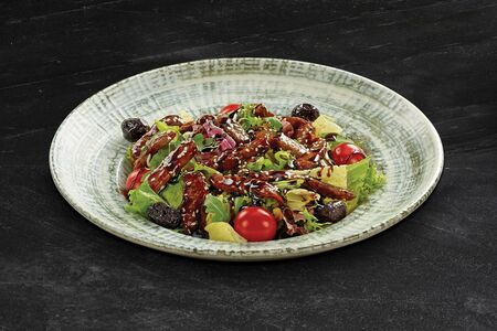 Салат теплый