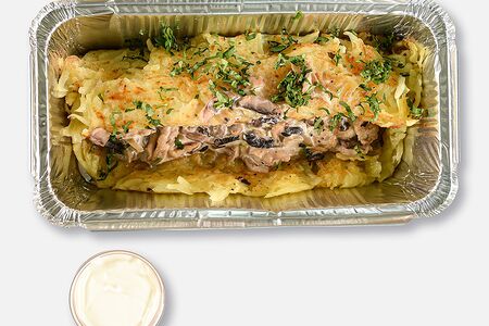 Драник с жульеном из курицы и грибов