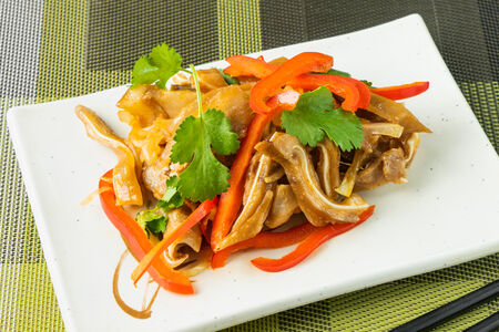 Салат Свиные ушки