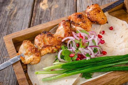 Шашлык из цыпленка с кожей