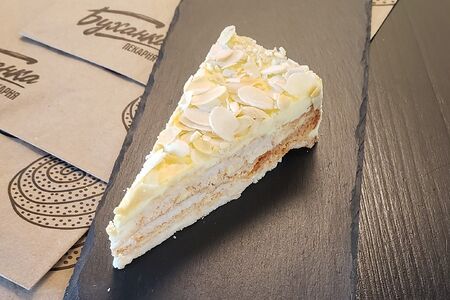 Торт Миндальный