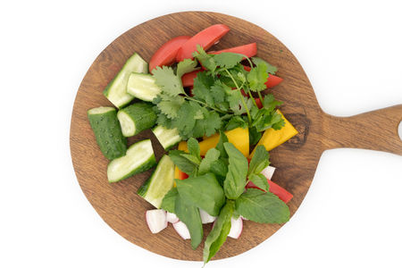 Свежие сезонные овощи