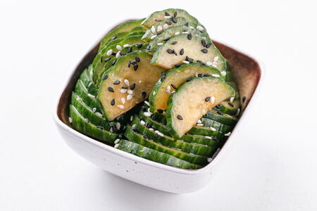 Огурцы Суномоно