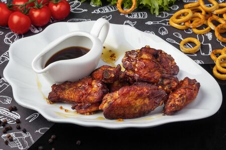 Крылышки Баффало в медово-горчичном соусе