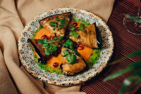 Бадриджани с перечным соусом