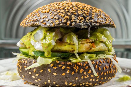 Бургер Рейкъявик с селедкой