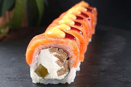 Ролл Фила с лососем