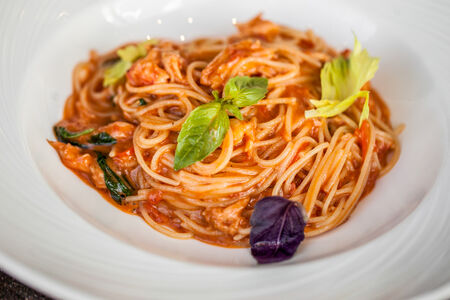 Спагетти с крабом