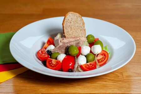 Салат Средиземноморский