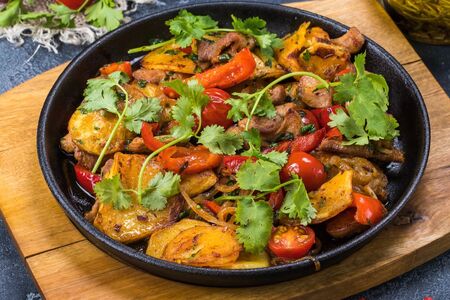 Домашнее жаркое с телятиной