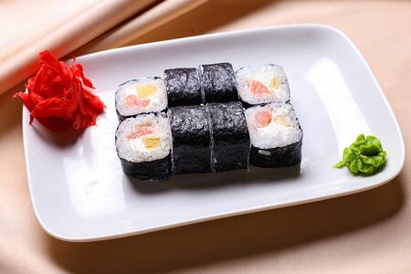 Ролл Евразия