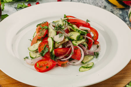 Салат Ачик-чучук